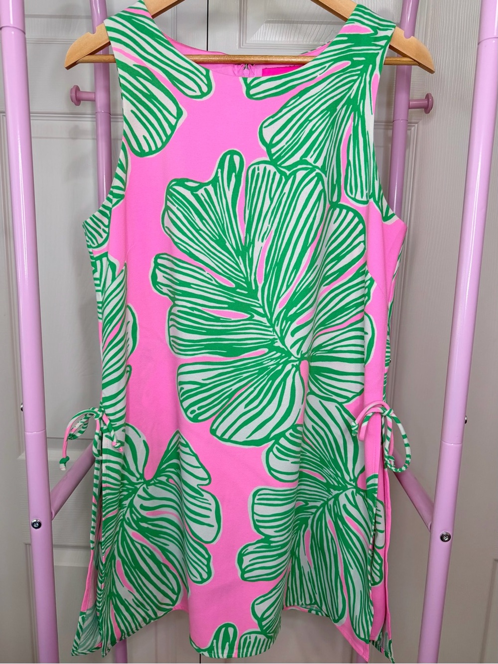 Lilly Pulitzer Donna Romper “Who Let the Fronds Out” Pink Green Print Size 10 - Picture 7 of 13